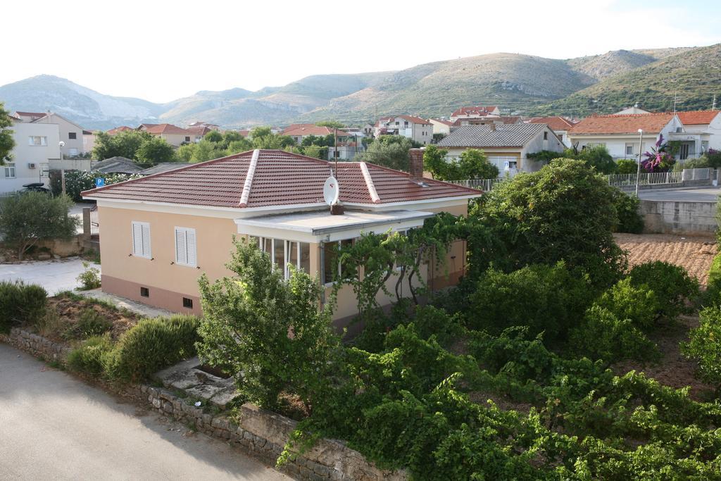 Apartments Radic Trogir Oda fotoğraf