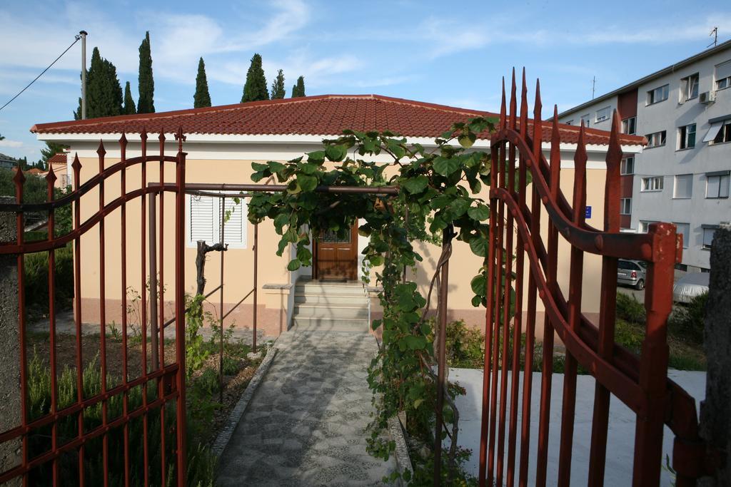 Apartments Radic Trogir Oda fotoğraf